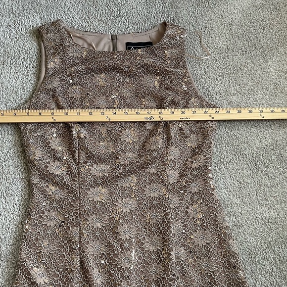 Alex Evenings Sequin Tier Dress - Size 8 - New Condition - Picture 10 of 10